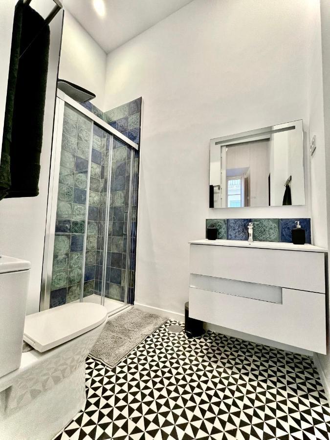 Puerta Azul 3 Bedroom Deluxe Apartment มาลากา ภายนอก รูปภาพ